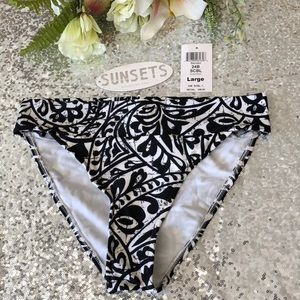 Hipster swimsuit bottom